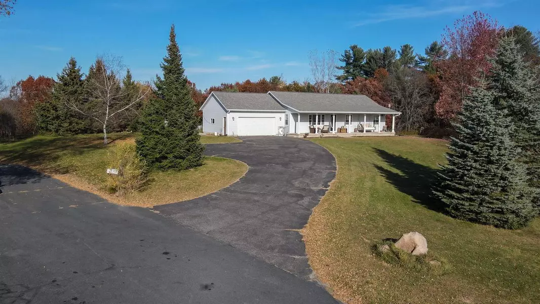 4305 KUBISIAK DRIVE, Amherst, WI 54406