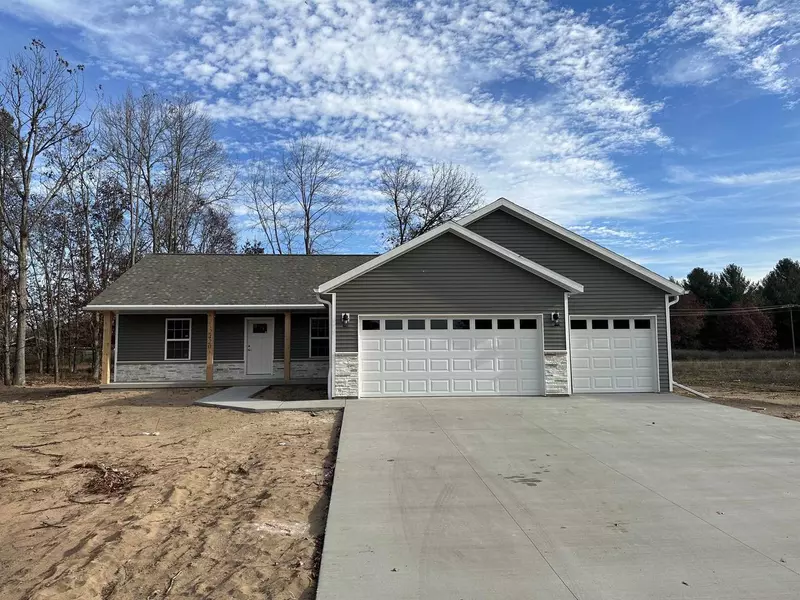 3850 AUGUSTA COURT, Plover, WI 54481