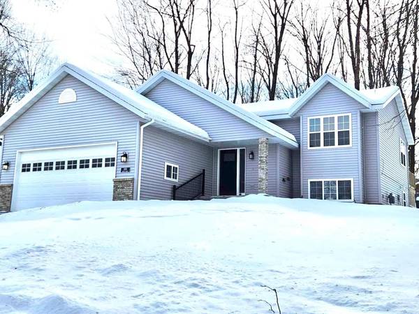 1019 WINTON STREET, Wausau, WI 54403