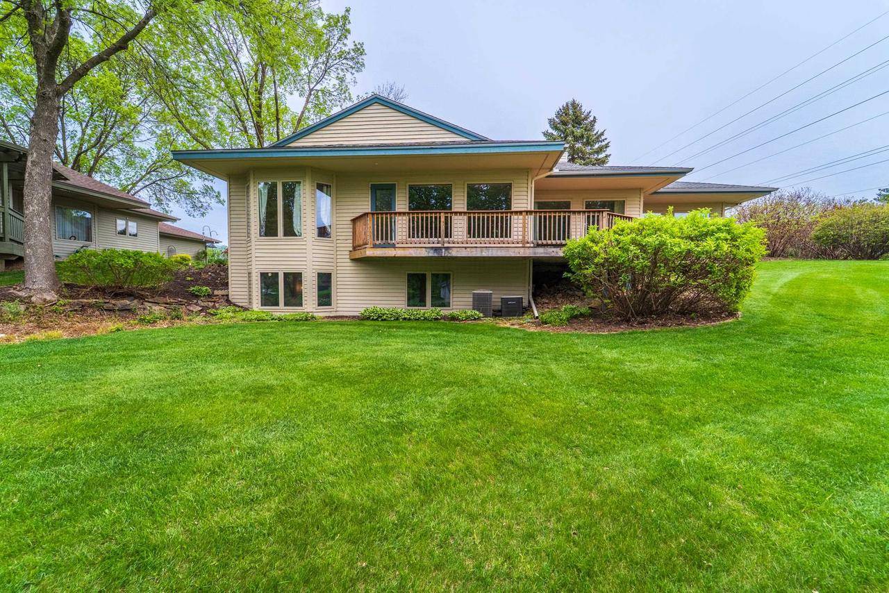1255 EASTHILL DRIVE, Wausau, WI 54403