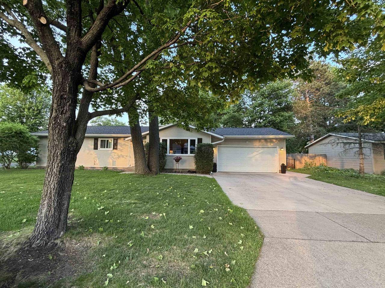 802 15TH STREET, Mosinee, WI 54455