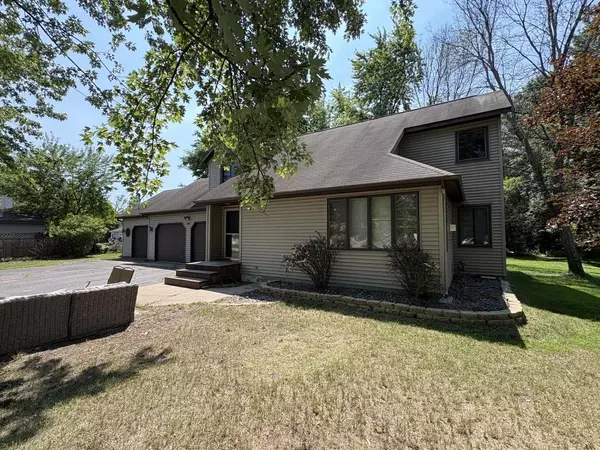 Nekoosa, WI 54457,1007 W 3RD STREET