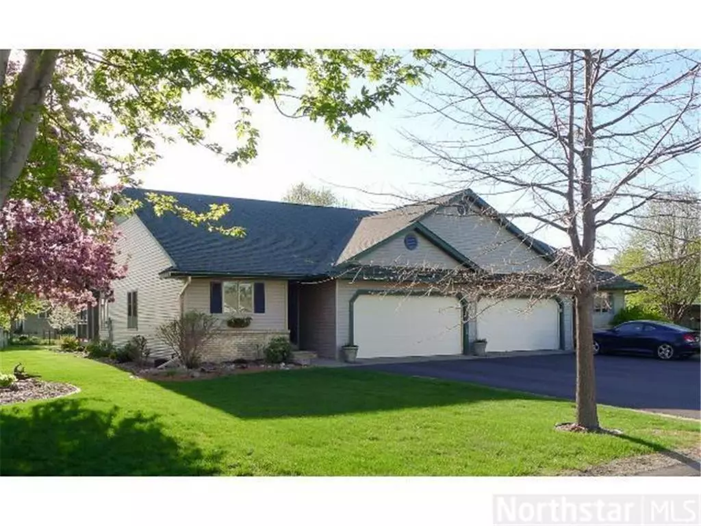 River Falls, WI 54022,925 Lucille Ct