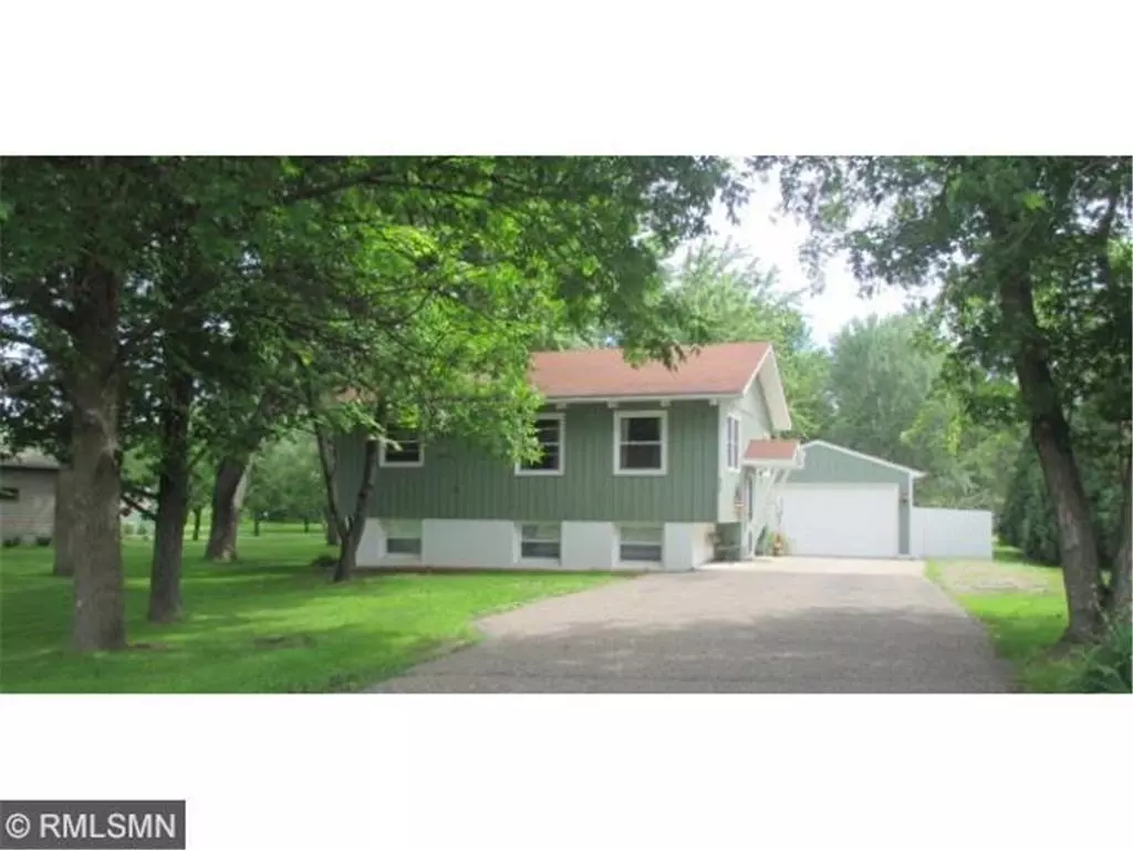 Lakeland, MN 55043,677 Quinlan Ave