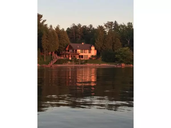 Ashland, WI 54806,65670 Lake Park Road