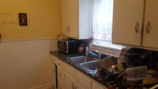 Weyauwega, WI 54983,601 E MAIN STREET