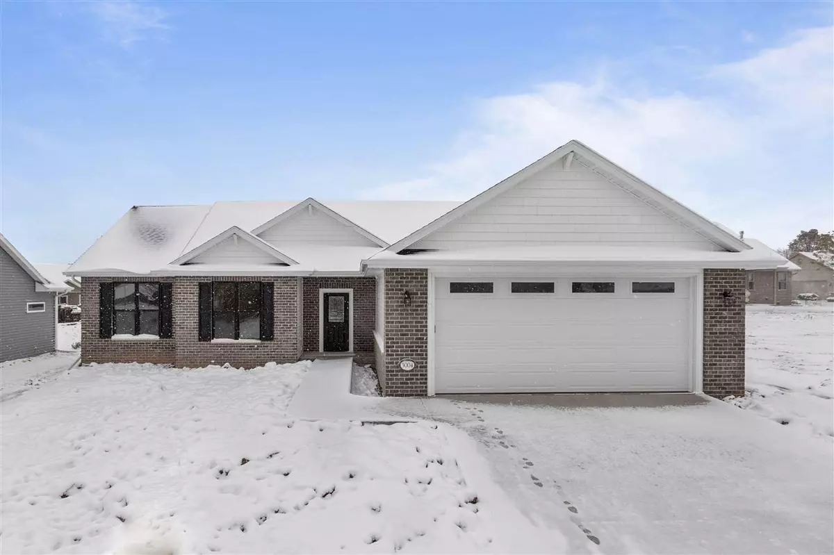 Menasha, WI 54952,3004 GEORGETOWN PLACE