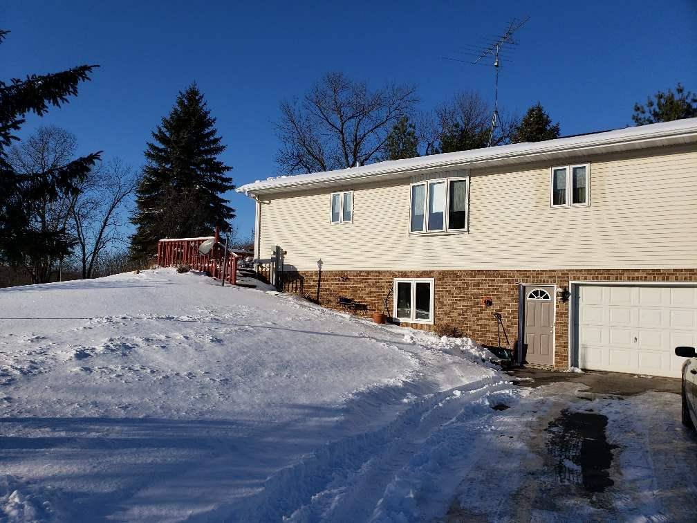 N3994 GLACIAL ESTATES COURT, Campbellsport, WI 53010