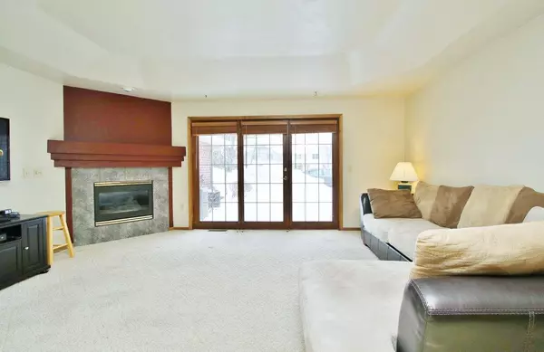 Green Bay, WI 54313,2571 TELLURIDE TRAIL #D