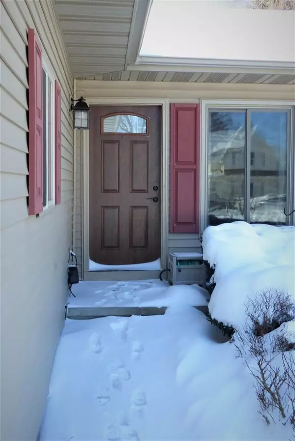 North Fond Du Lac, WI 54937,1625 ST PAUL AVENUE