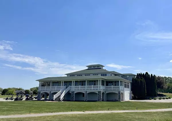 Wrightstown, WI 54180,618 LINKSVIEW COURT