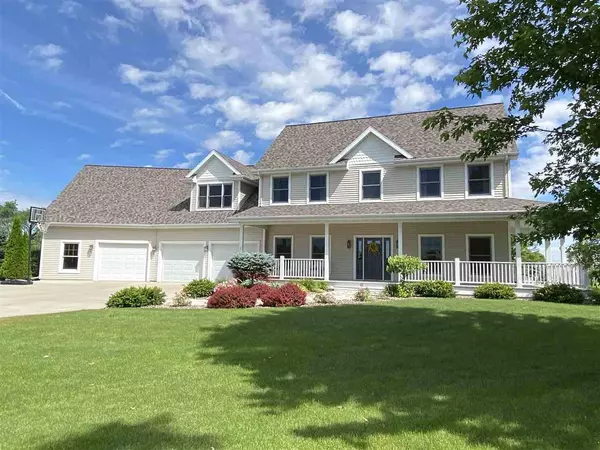 41 COUNTRY COURT, Fond Du Lac, WI 54935