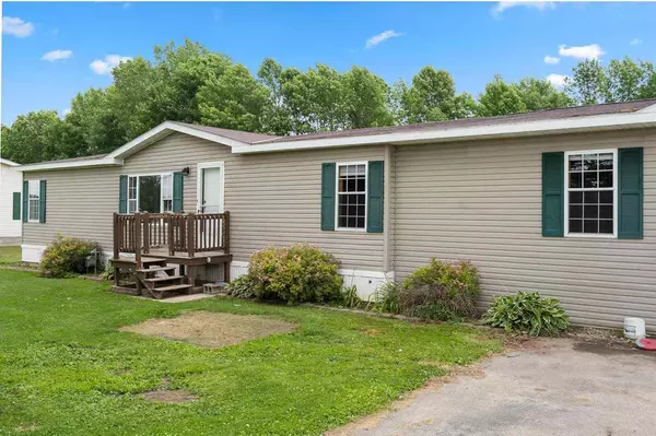 Little Suamico, WI 54141,1268 MELISSA BOULEVARD