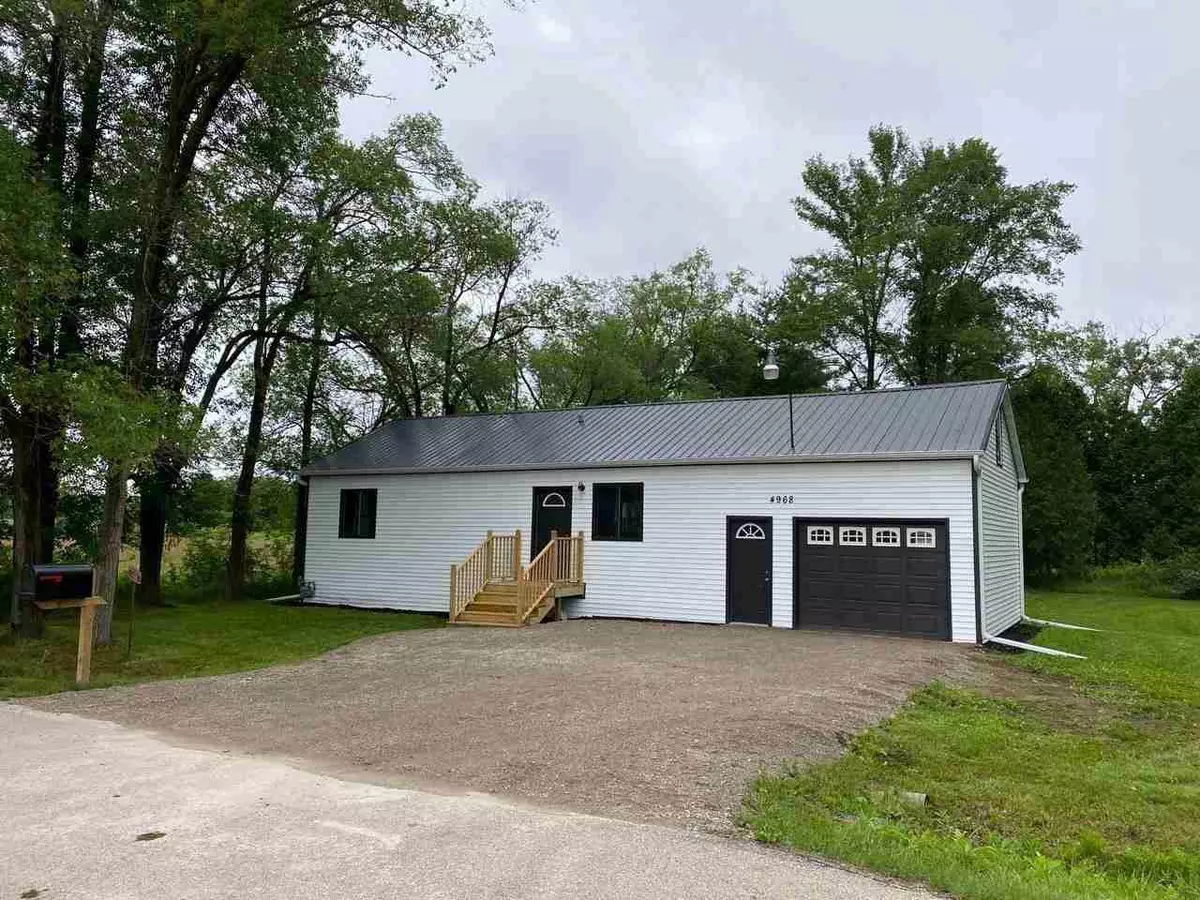 Little Suamico, WI 54141,4968 BALL PARK ROAD