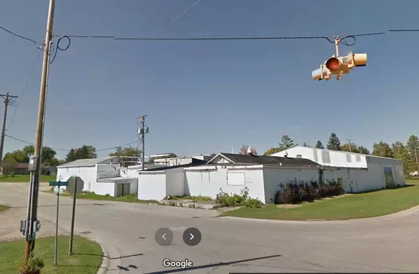 43 N US HWY 41, Carney, MI 49812