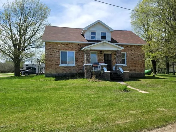 1404 15.45 LANE, Bark River, MI 49807
