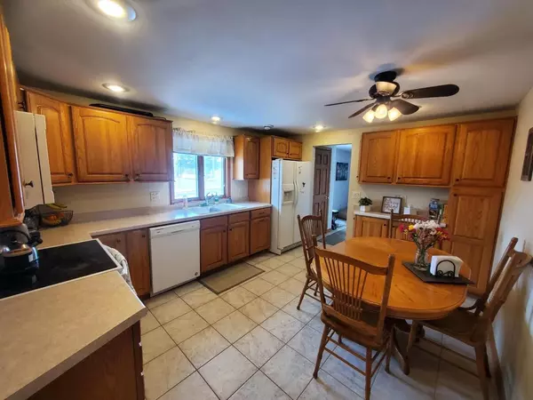 Saint Cloud, WI 53079,1549 MAIN STREET