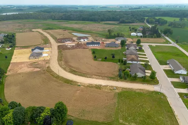 Brillion, WI 54110,462 RUSTIC RIDGE DRIVE