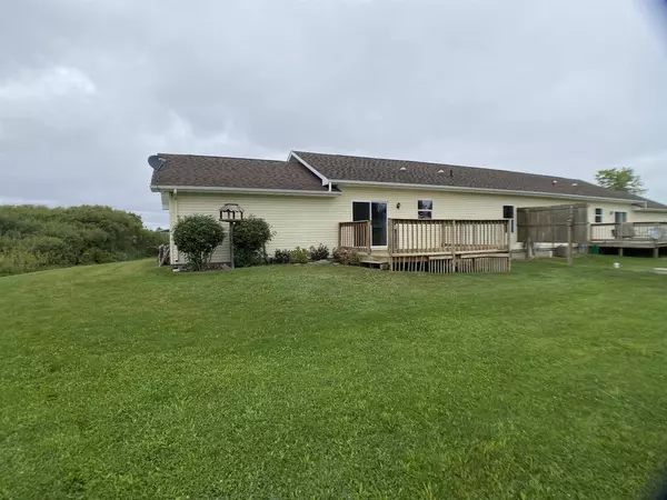 Cecil, WI 54111,424 GATOR LANE