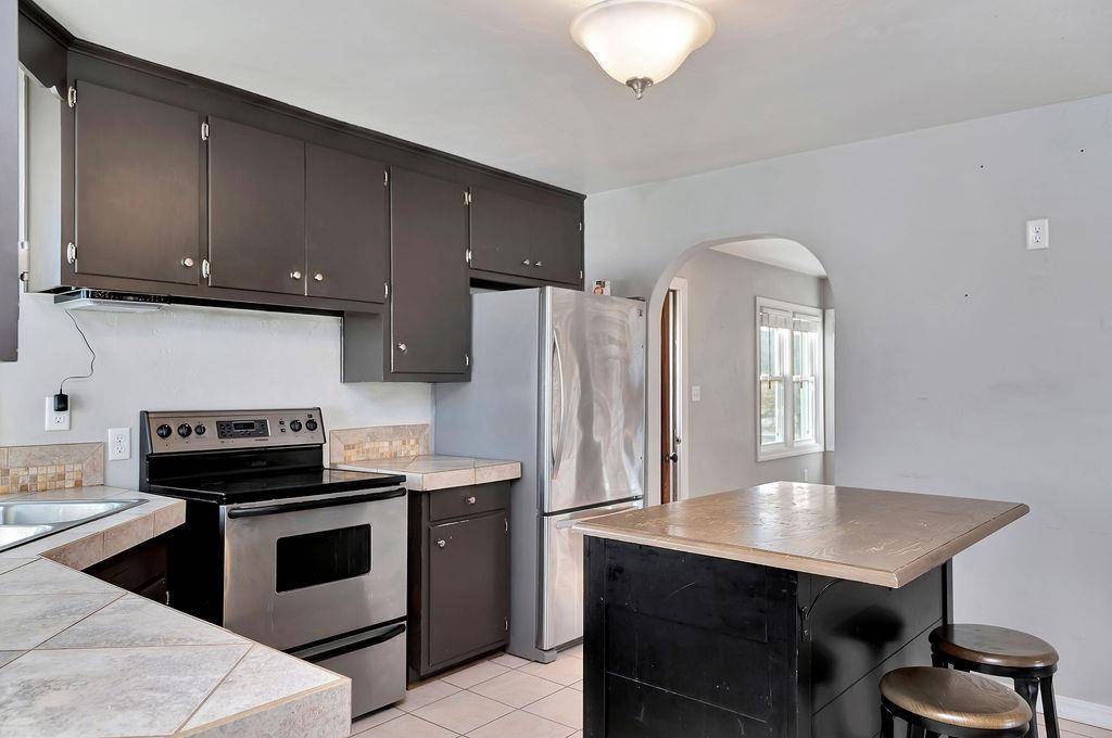 Suamico, WI 54313,2514 E WHITE PINE ROAD