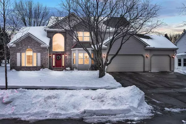 400 E WAYFARER LANE, Appleton, WI 54913