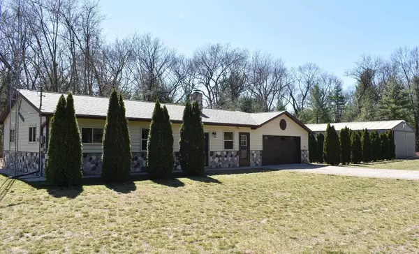 W2217 DAKOTA AVENUE, Neshkoro, WI 54960