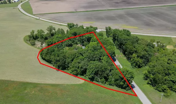 Neshkoro, WI 54960,N815 24TH AVENUE