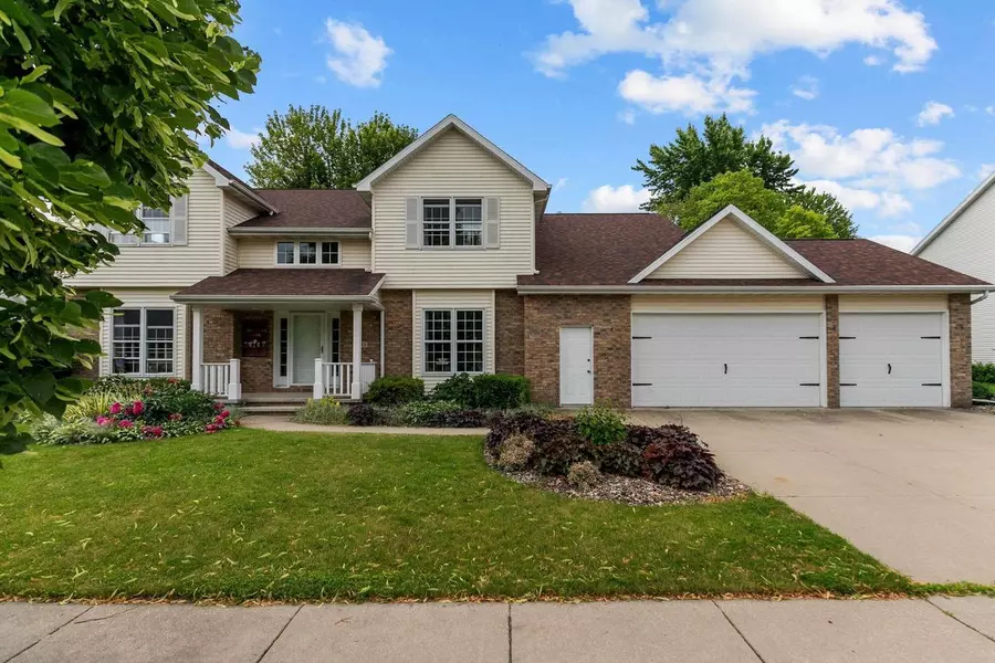 225 E FERNWOOD LANE, Appleton, WI 54913