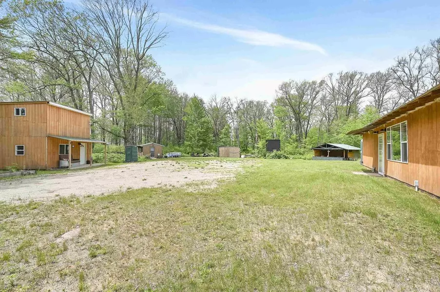 W13670 BROOKS LANE, Crivitz, WI 54114