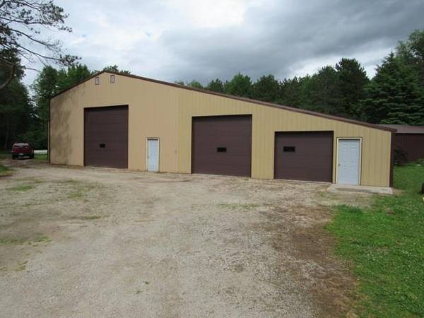 N4890 STATE HIGHWAY 180, Marinette, WI 54143