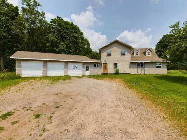 4484 PESHTIGO RIVER ROAD, Laona, WI 54541