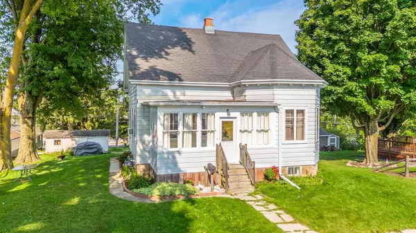 2227 JACKSON STREET, New Holstein, WI 53061