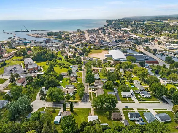 Algoma, WI 54201,203 STASSEN STREET