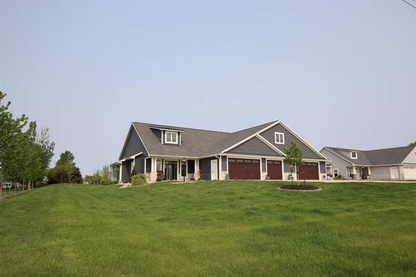 1386 LIGHTHOUSE VILLAGE ROAD, Fond Du Lac, WI 54937