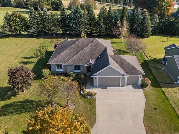 1547 FOXFIRE COURT, Waupaca, WI 54981