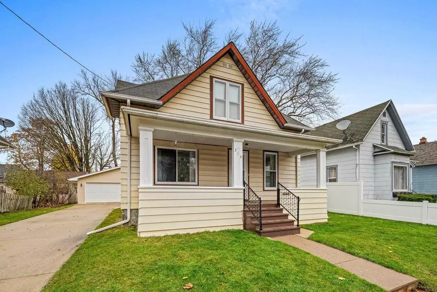 314 E SPRING STREET, Appleton, WI 54911