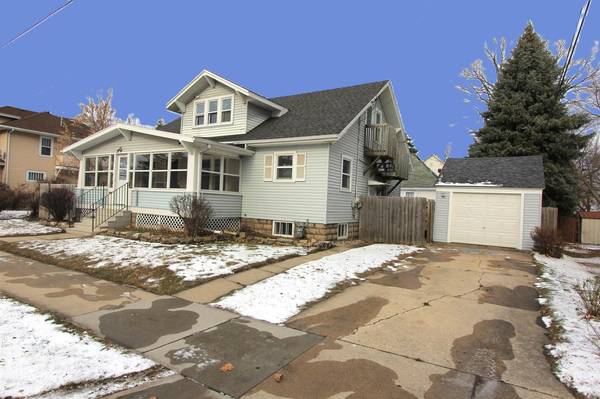 1011 DOTY STREET, Green Bay, WI 54301