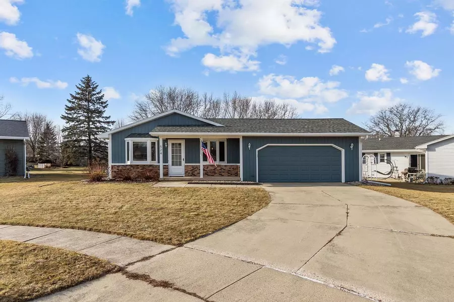 524 WINDSOR COURT, Fond Du Lac, WI 54935