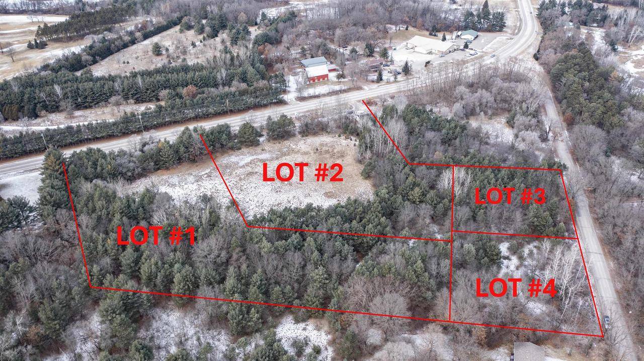 Waupaca, WI 54981,N3054 COUNTY ROAD QQ
