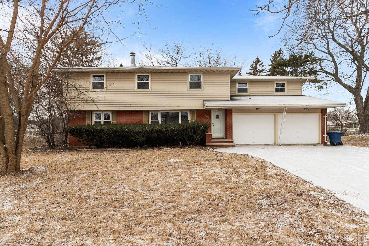 308 BORENZ COURT, Menasha, WI 54952
