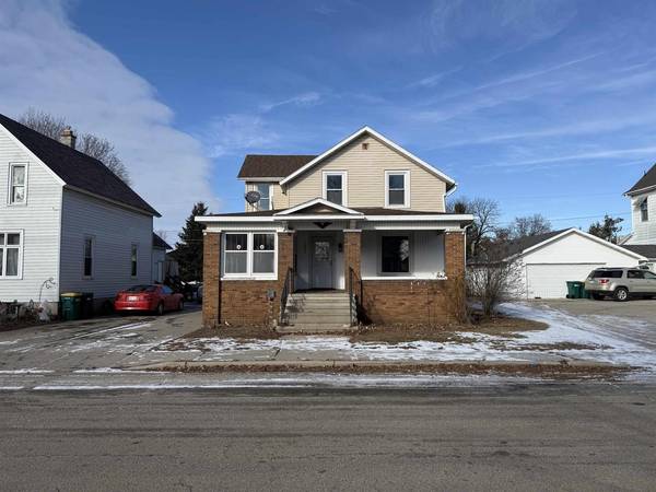 1856 LIBERTY STREET, Marinette, WI 54143