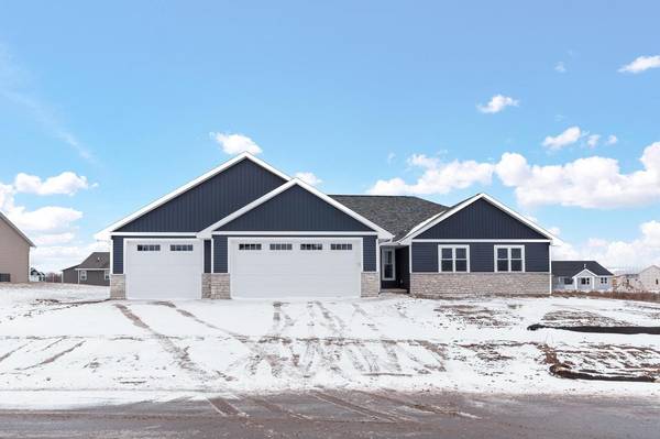 5764 N ACADIA DRIVE, Appleton, WI 54913