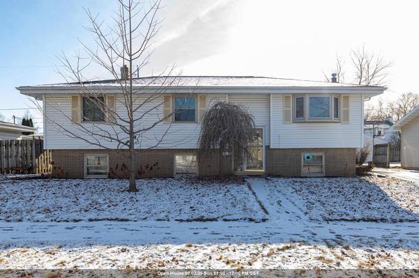 1631 E BYRD STREET, Appleton, WI 54911