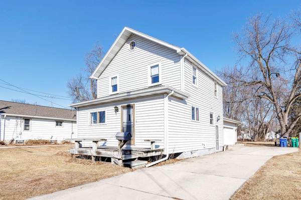 1415 LAWE STREET, Green Bay, WI 54301