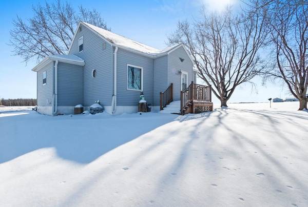 N5462 CTY RD E, De Pere, WI 54115