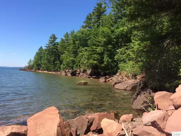 La Pointe, WI 54850,2225 HAGEN ROAD