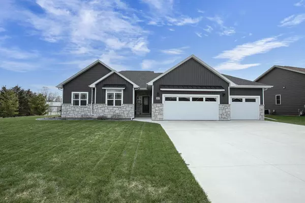 Neenah, WI 54956,1885 FOREST GLEN ROAD