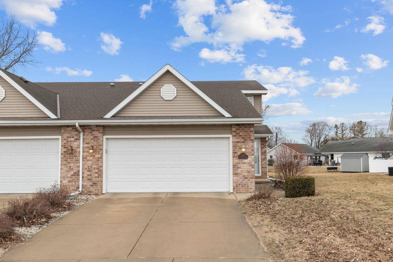 1915 N MARGARET STREET, Appleton, WI 54913