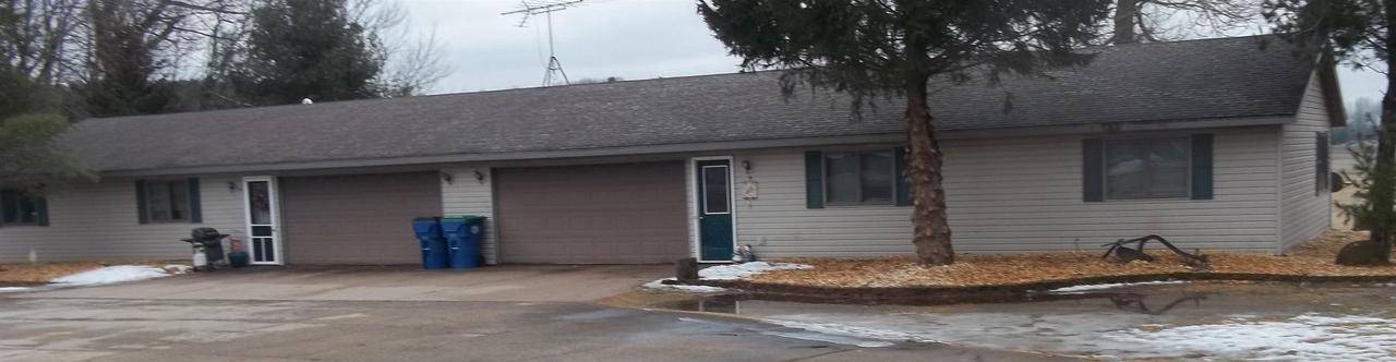 E10945 COUNTY ROAD C, Clintonville, WI 54929
