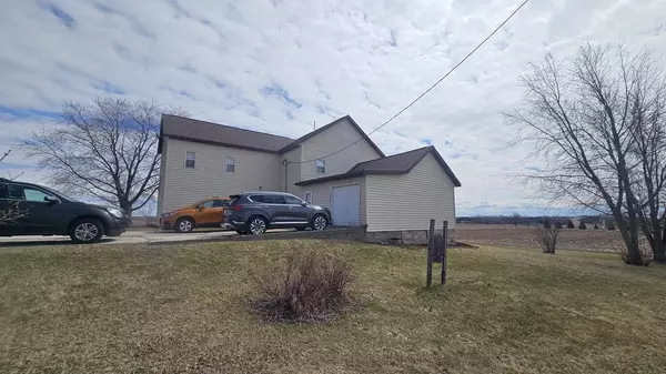 N9173 HOLLY ROAD, Saint Cloud, WI 53079